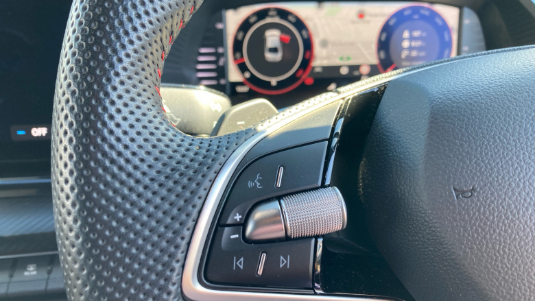 Skoda Octavia 2.0 TSI vRS 5dr DSG Petrol Hatchback